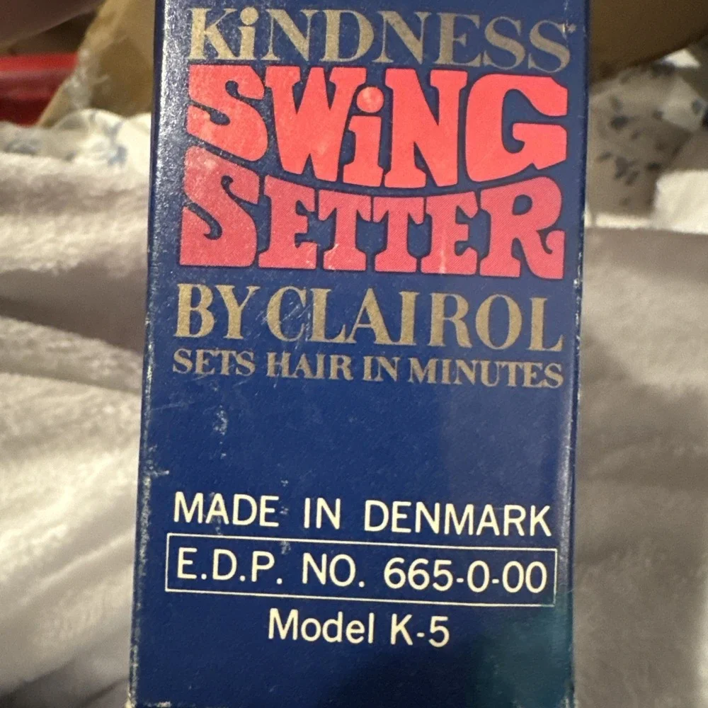 Kindness Swing Setter by Clairol Hot Rollers K-5 Vintage 1968 NOB NO PINS‎